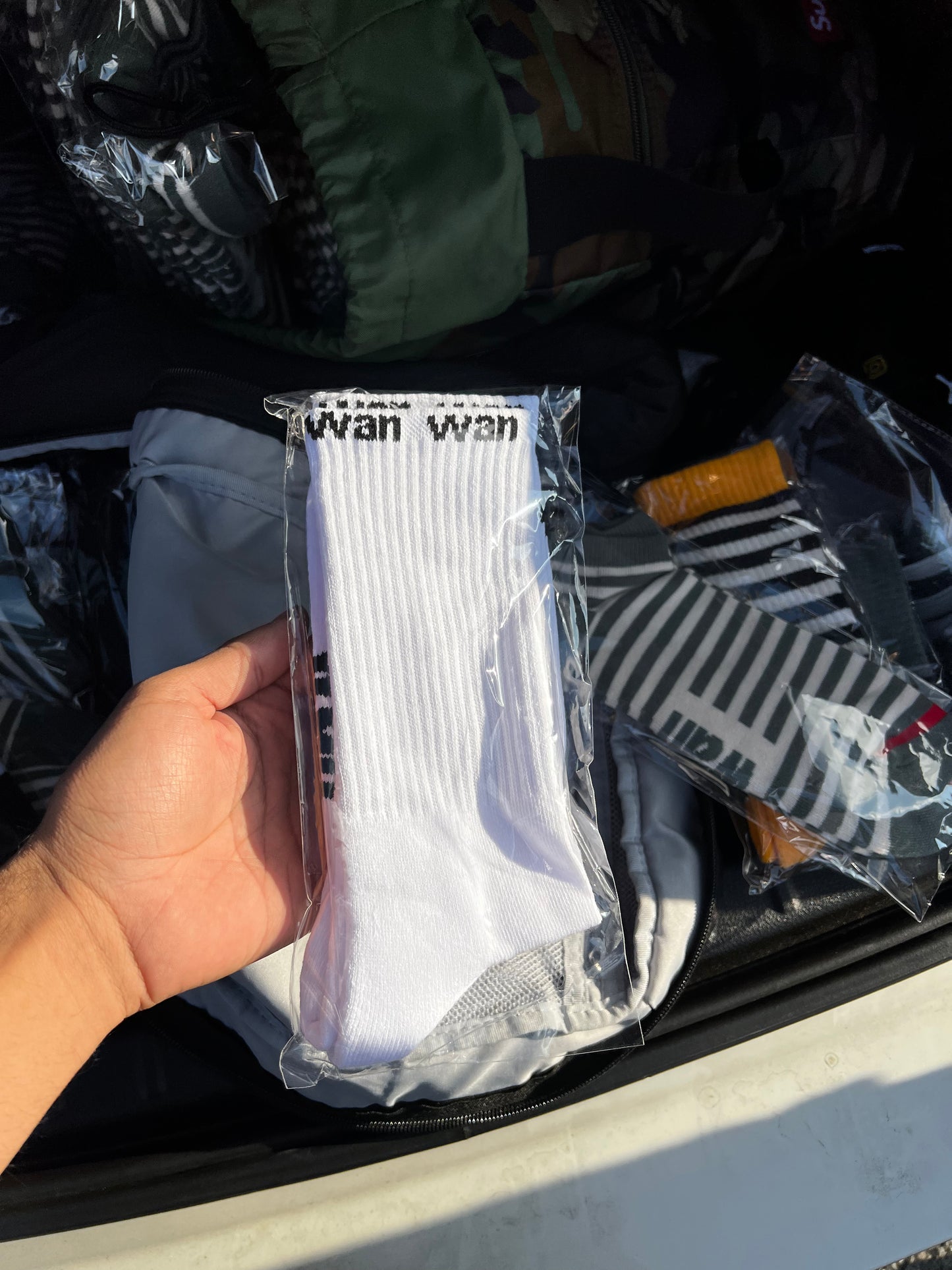 WHITE WAN CREW SOCK